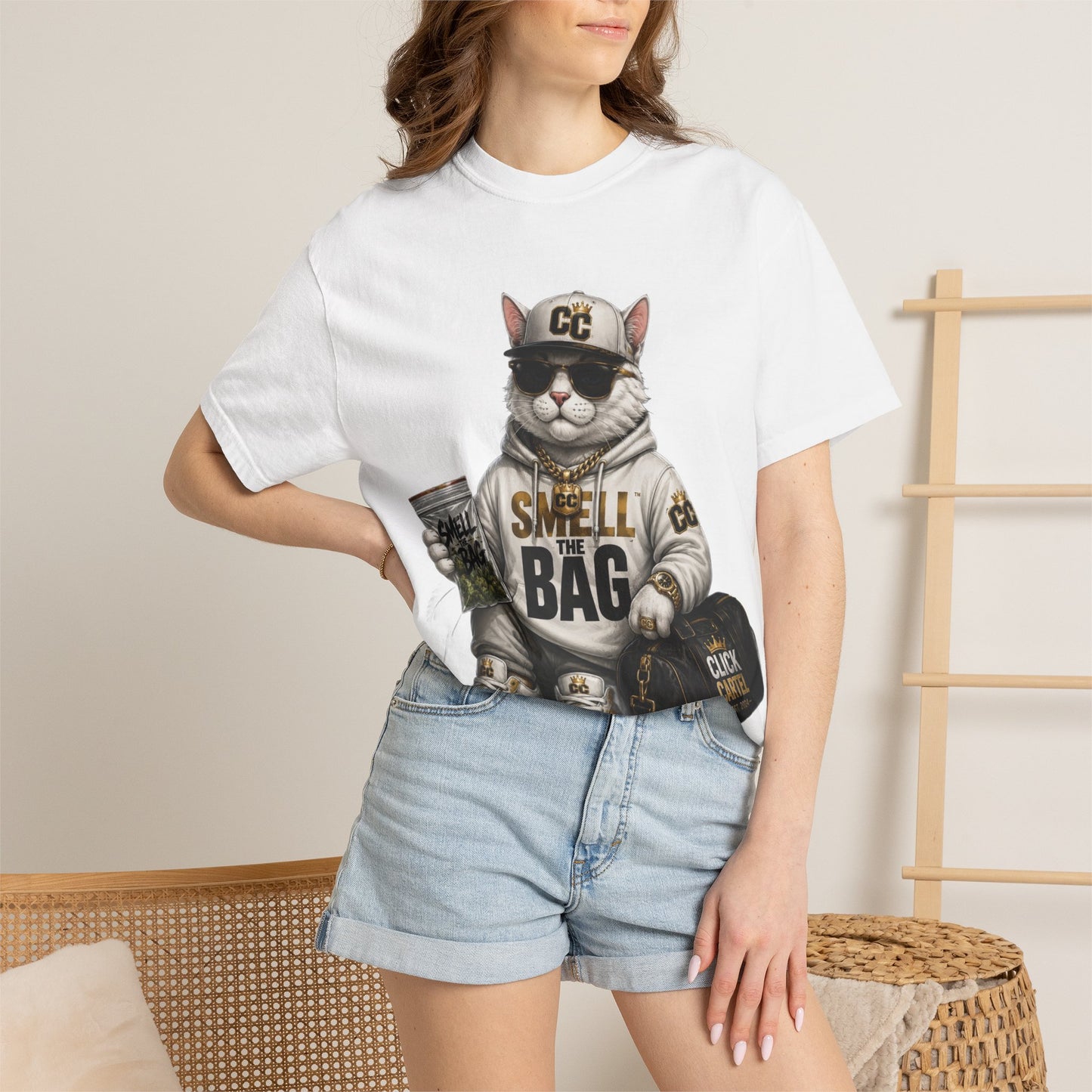 Cat Daddy | Smell the Bag Tee