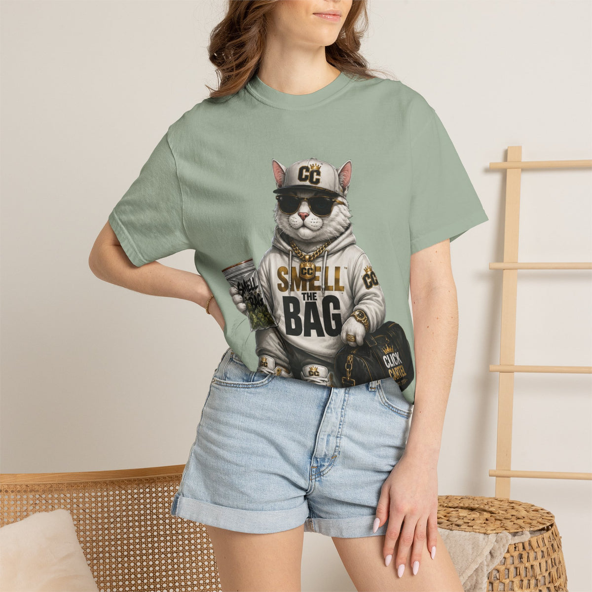 Cat Daddy | Smell the Bag Tee