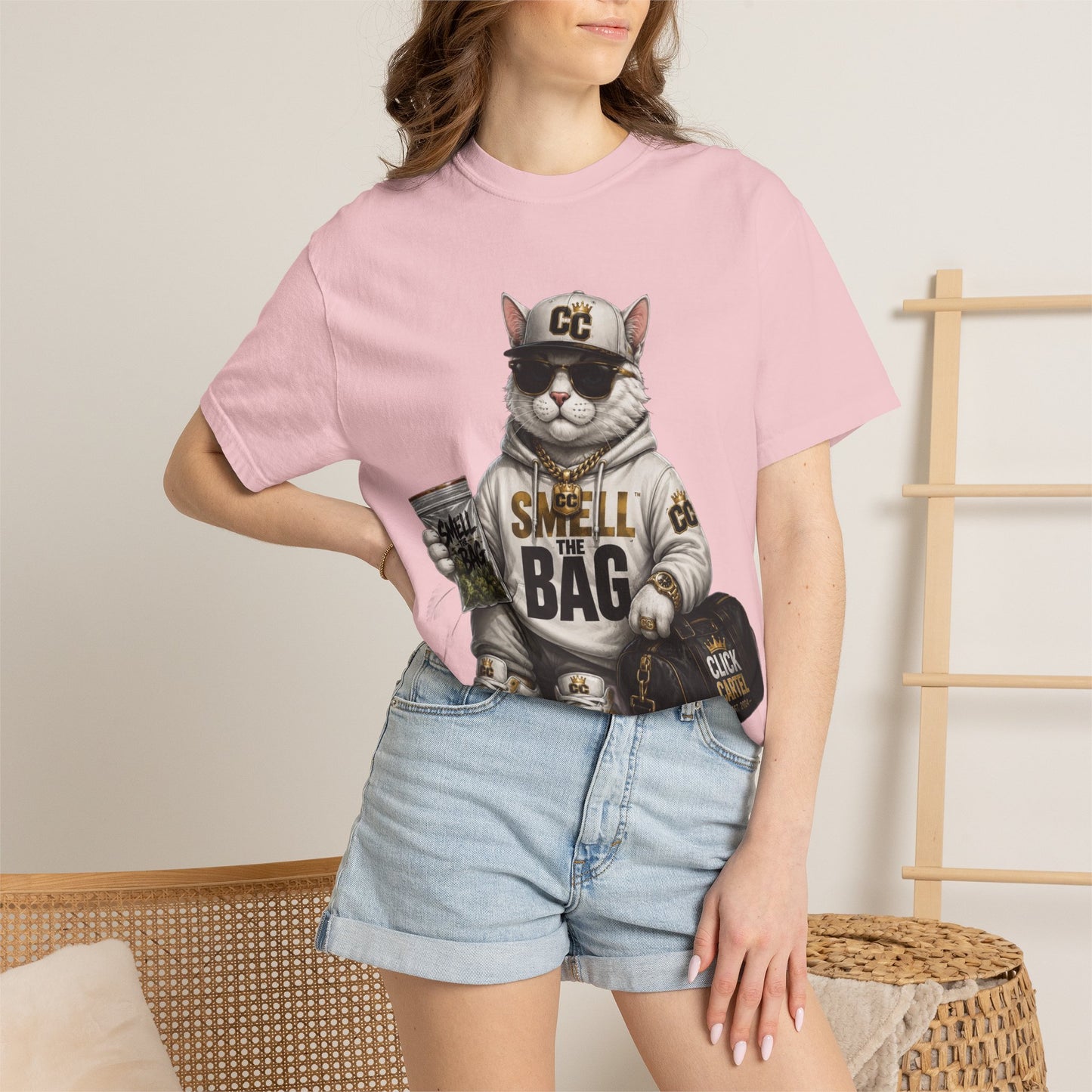 Cat Daddy | Smell the Bag Tee