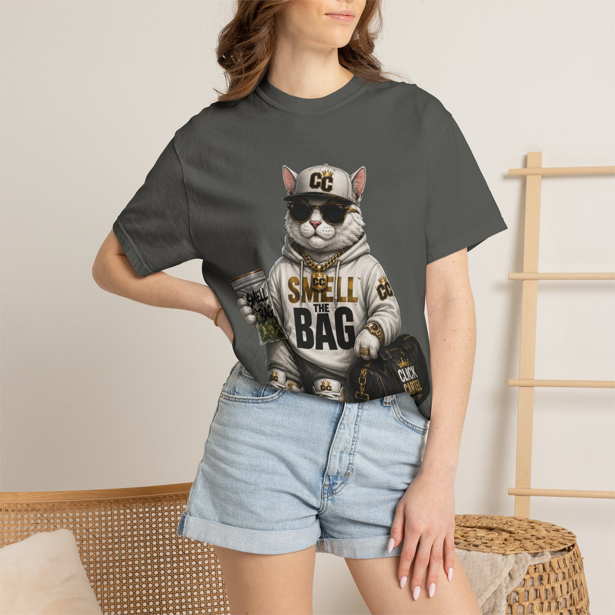 Cat Daddy | Smell the Bag Tee